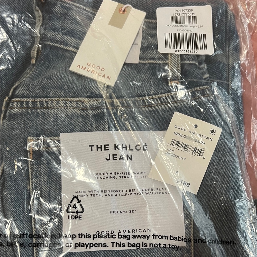 Good American High-Rise Jeans in Denim Blue